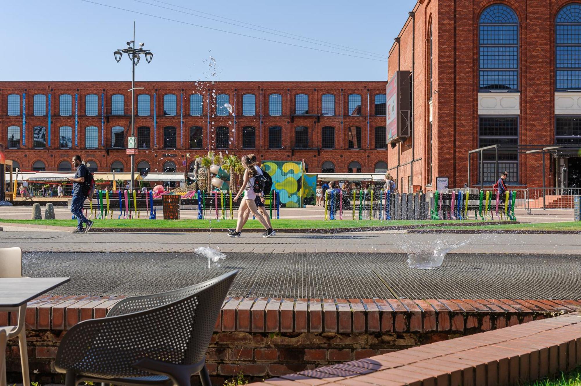Lumina Comfy Apartment Lodz エクステリア 写真